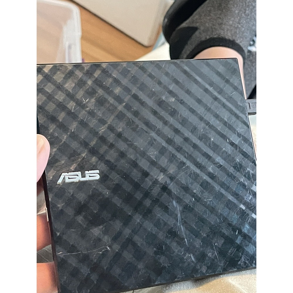 Asus External DVD-RW Drive-USB-Burner- Works Great , Comes With USB Cable